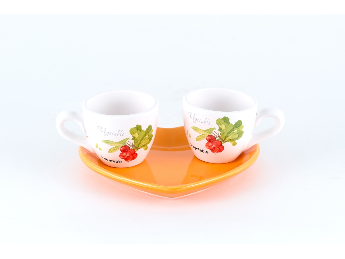 картинка 3849 GIPFEL Набор из двух чашек VEGETAL 100мл и блюдца-подноса в форме сердца. Material: keramika. Базовые цвета: белый, оранжевый.оранжевый. от магазина Gipfel